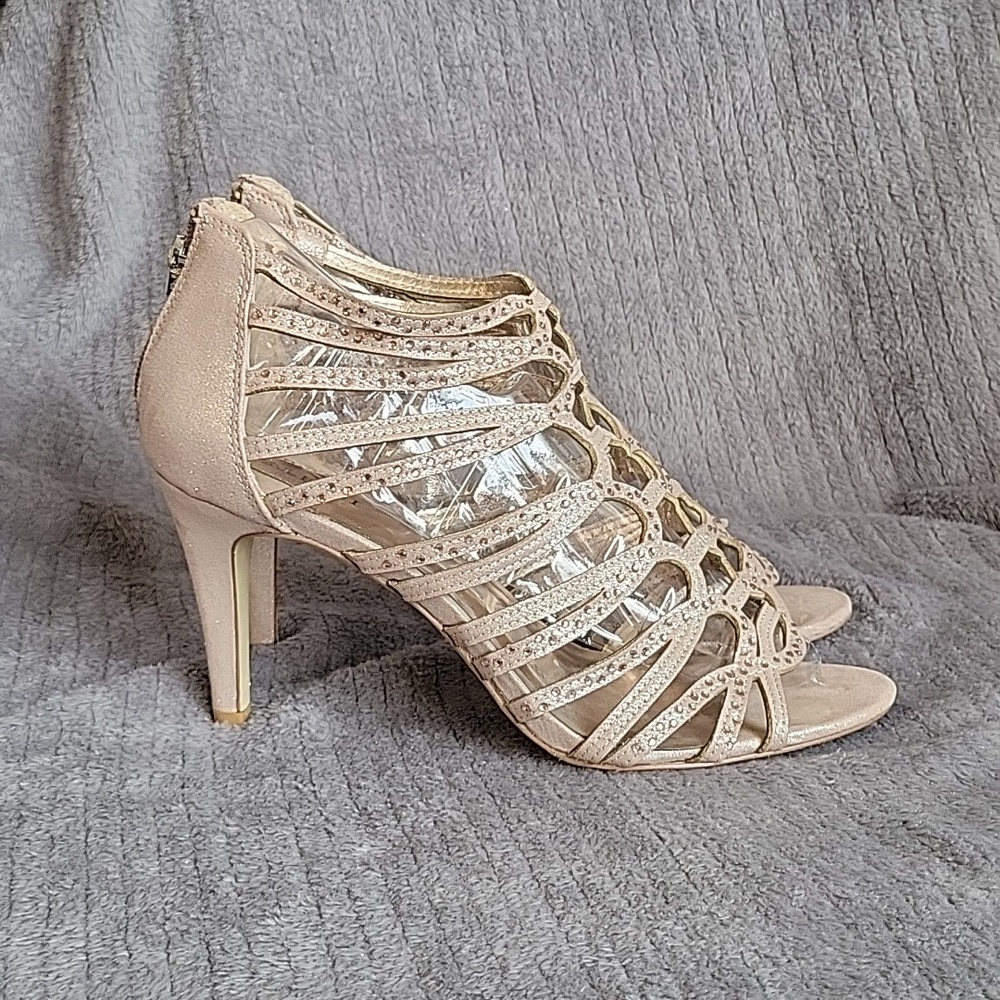Women's size 9 Alfani nude cutout strappy heels heeled sandals pink rhinestones